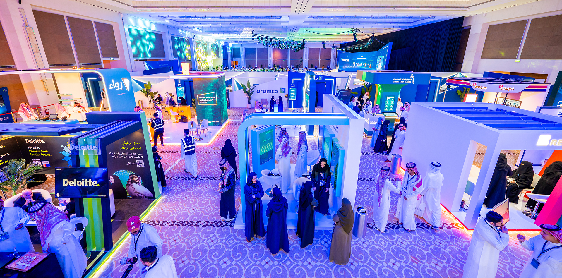 هاکاثون للحلول المحاسبیة